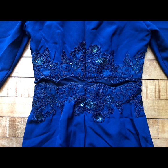 Navy Blue Pencil Dress with Lace Details - Picture 4 of 4